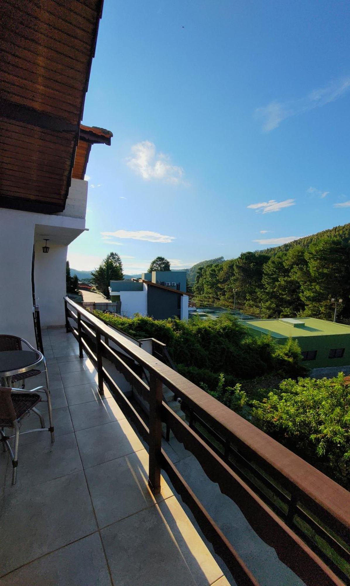 Chales Leopoldo Em Monte Verde ภายนอก รูปภาพ